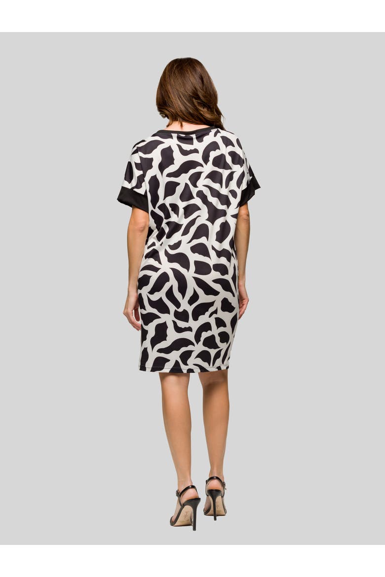 Black and White Short Sleeve Knee Length T Shirt Dress