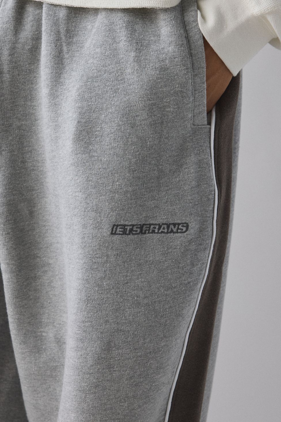 iets frans… Harri Paneled Wide Leg Sweatpants