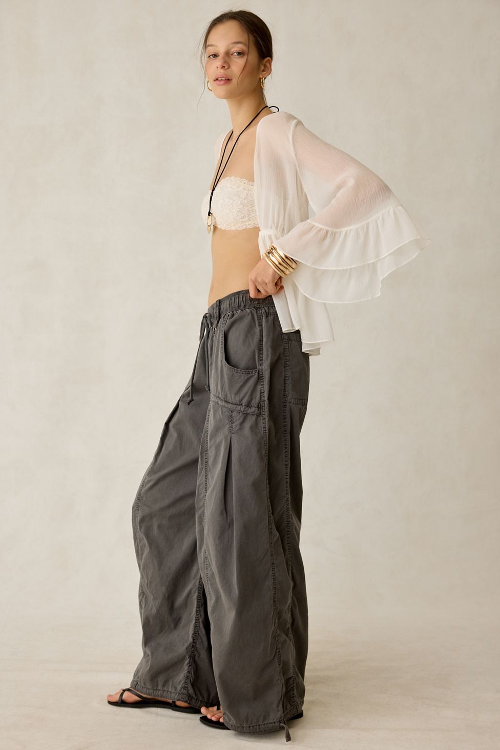 BDG Sunridge Mid-Rise Cargo Balloon Pants