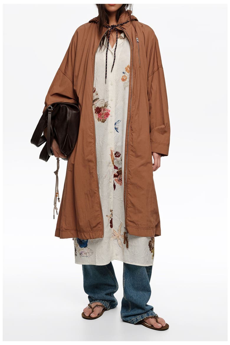 Off-White Seabed Wrinkled Fabric Shirt Dress