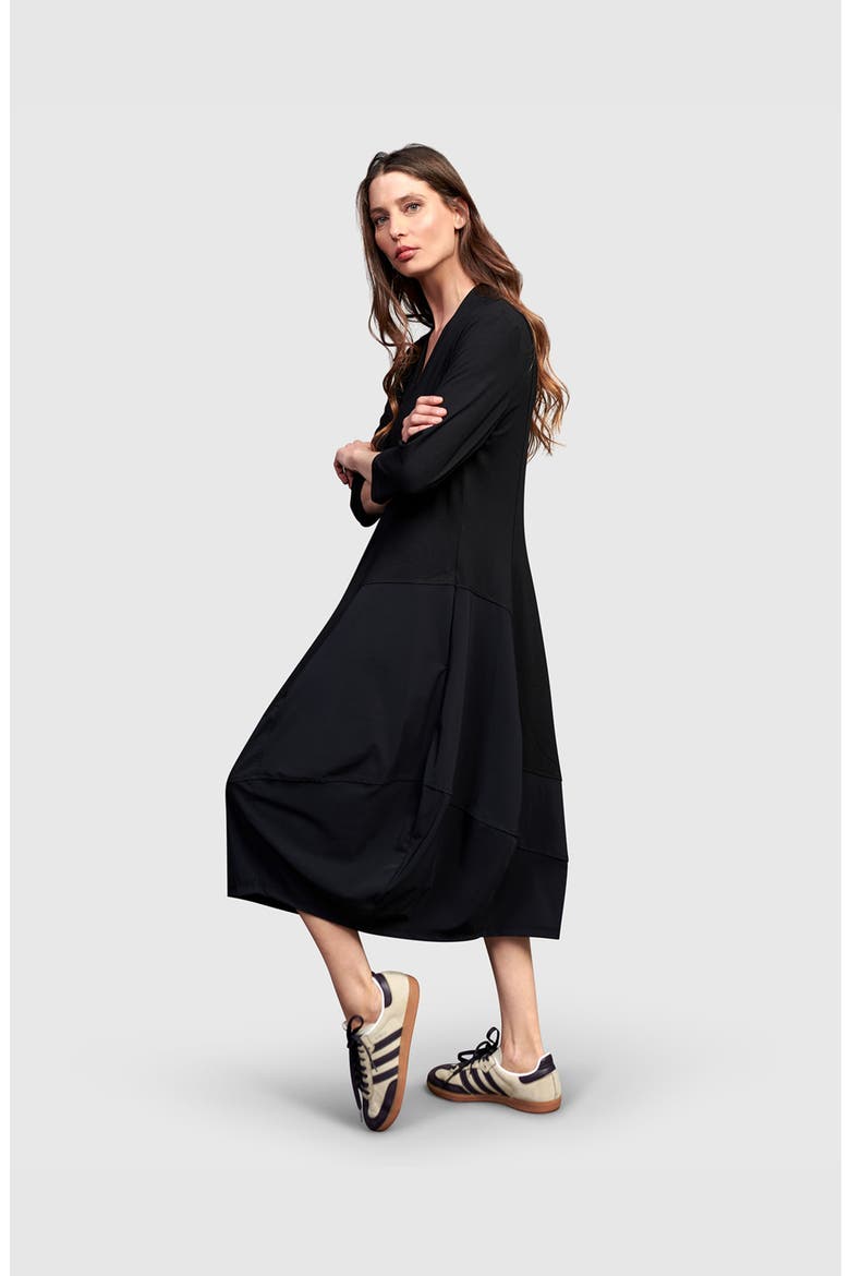 Tekbika Ines Cocoon Dress
