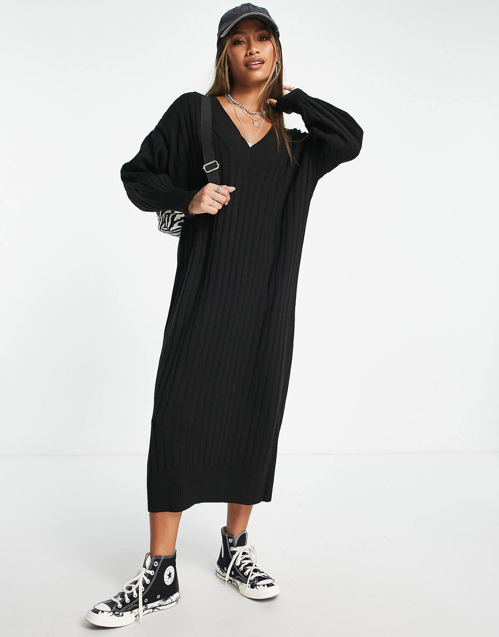 ONLY knitted v neck midaxi dress in black