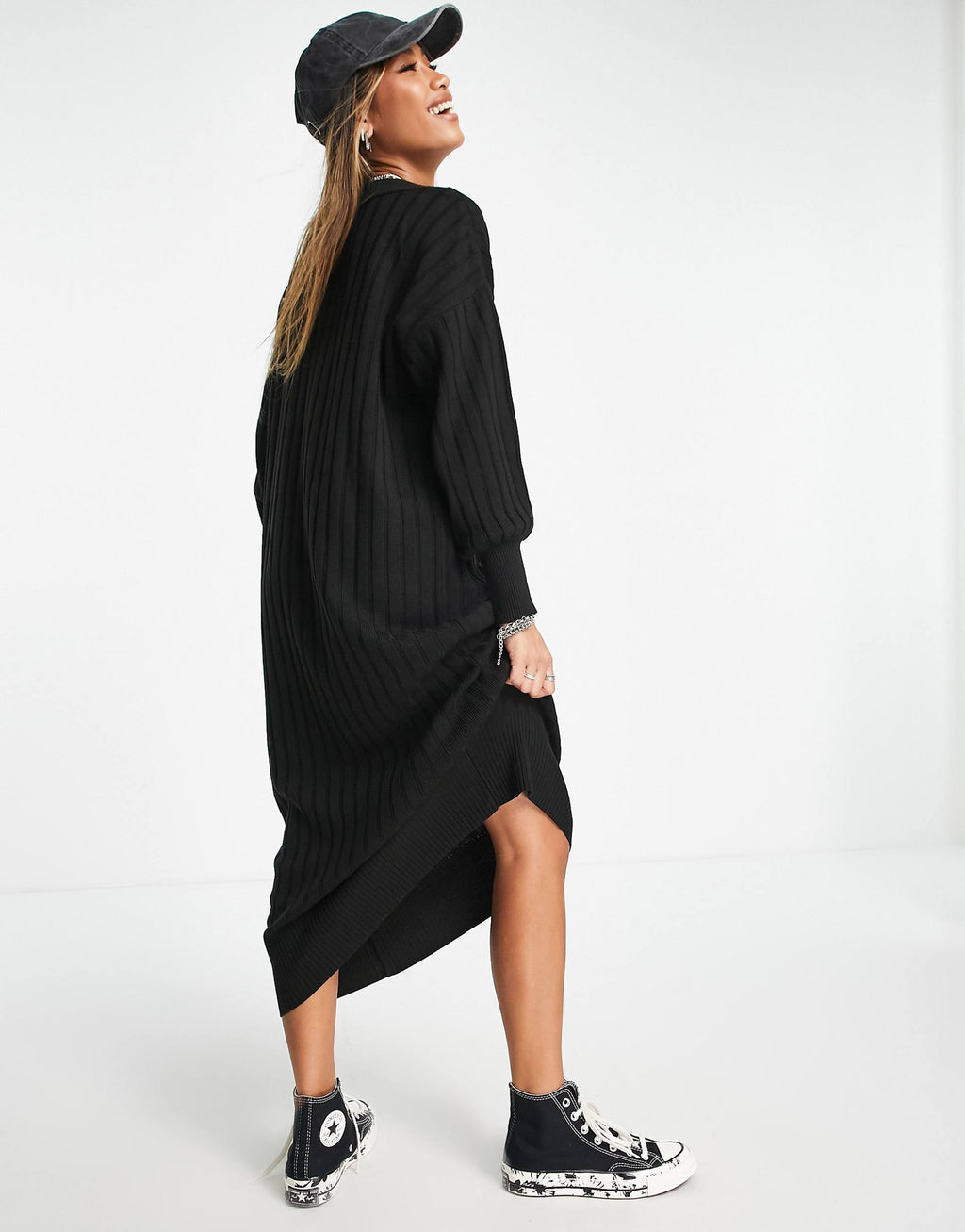ONLY knitted v neck midaxi dress in black