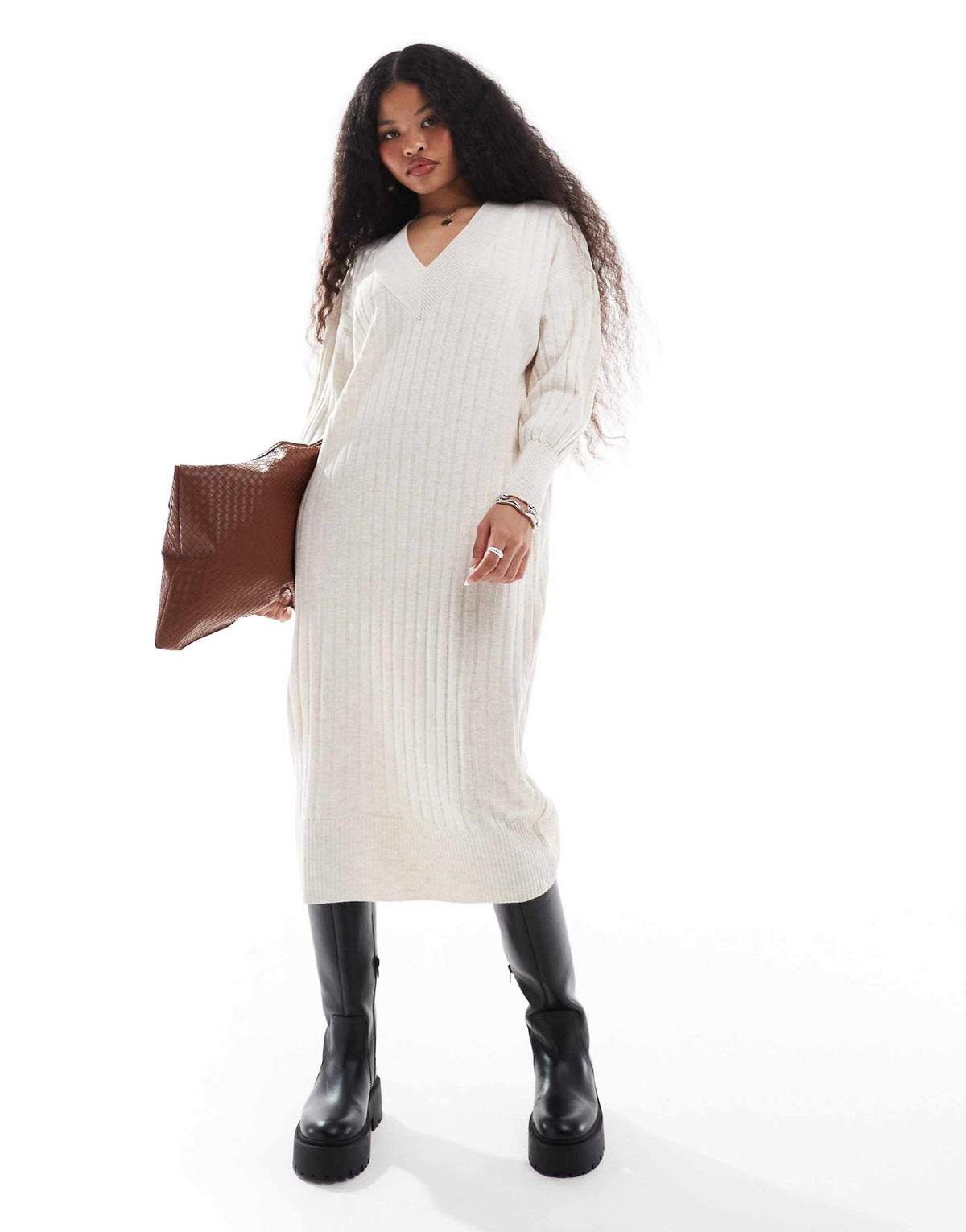 Only Petite knit v neck maxi dress in cream