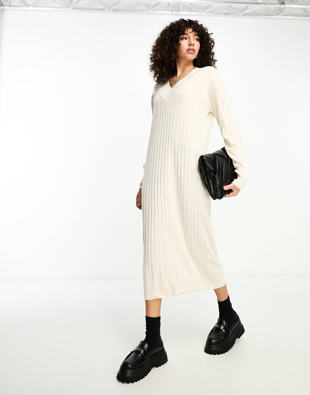 Only Tall knitted v neck maxi dress in cream