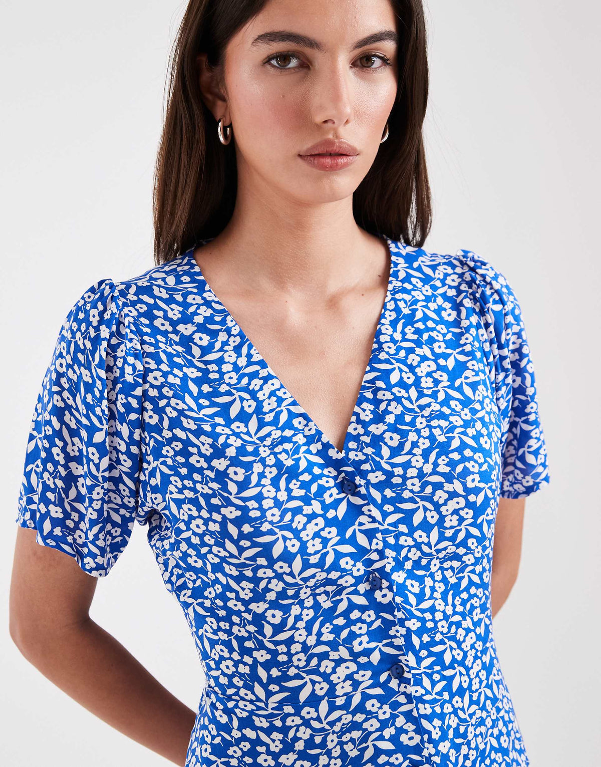 ONLY V-neck tie waist mini dress in dark blue floral