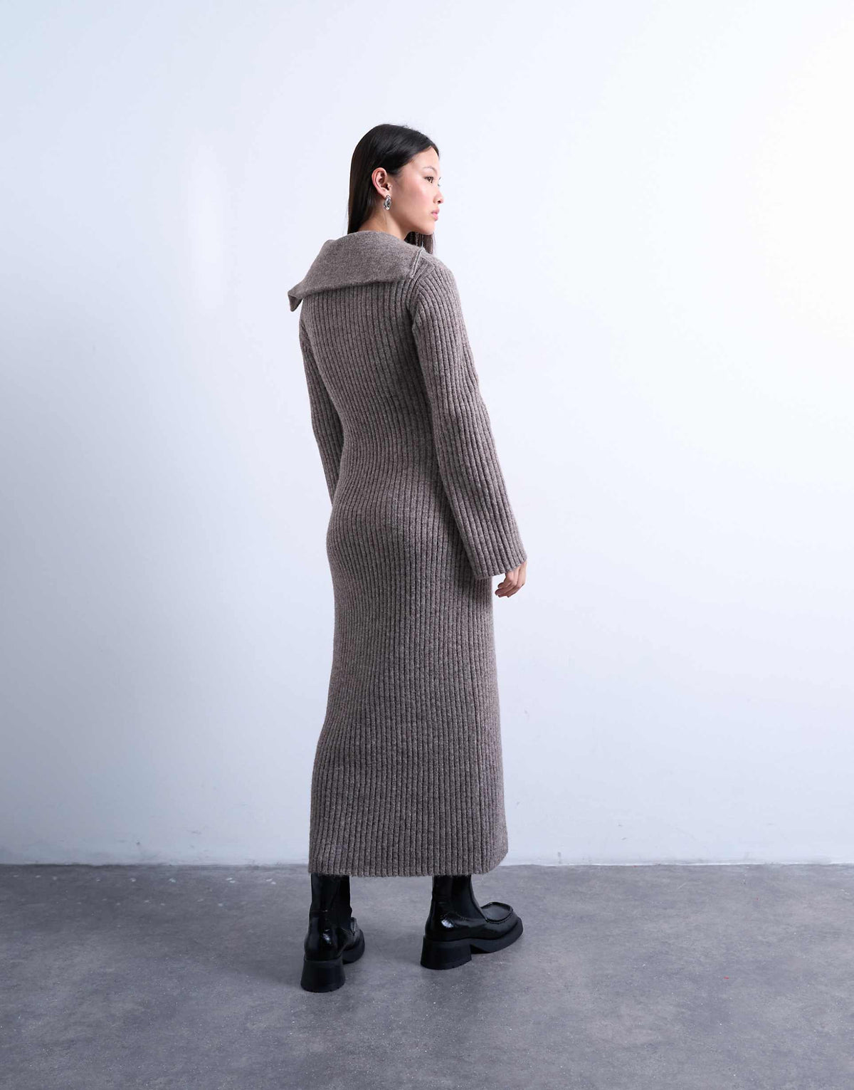Topshop knit ring zip midaxi dress in brown