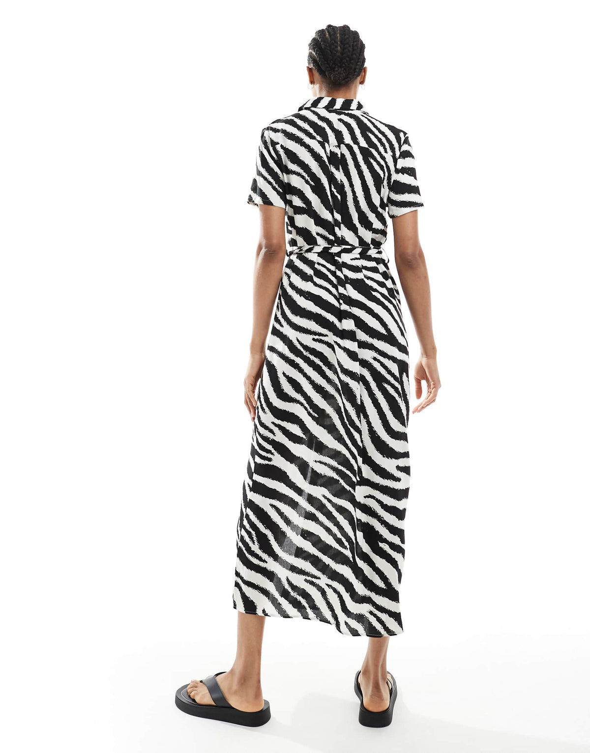 Vero Moda Tall easy button-down long shirt dress in zebra print
