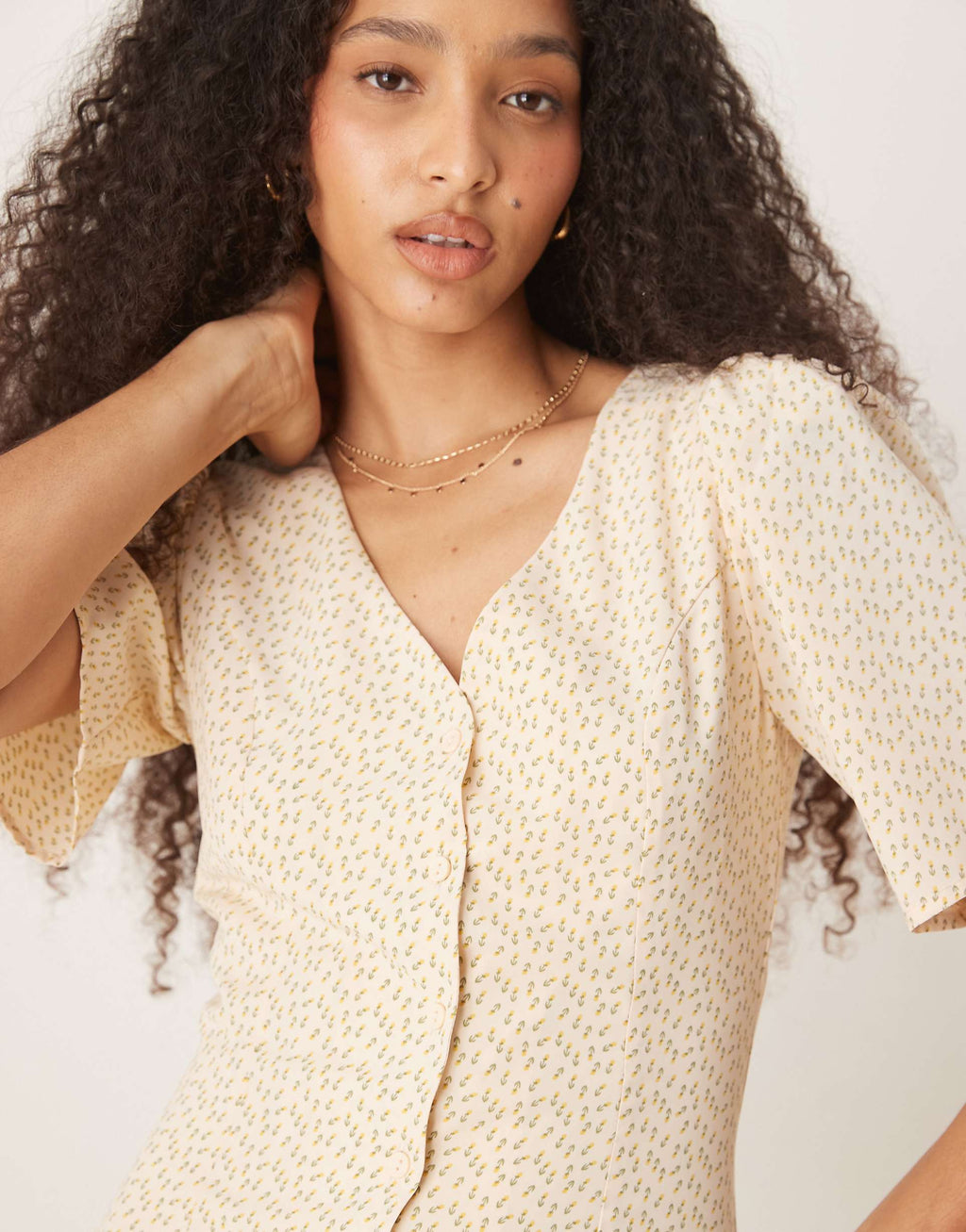 Glamorous buttermilk short sleeve button up tea dress in yellow micro floral