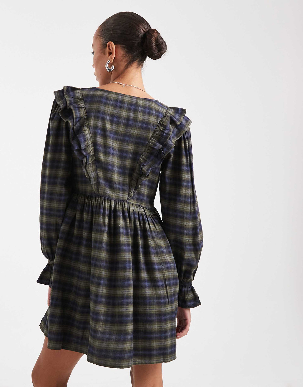 Wednesday's Girl ruffle detail plaid mini smock dress in green and navy