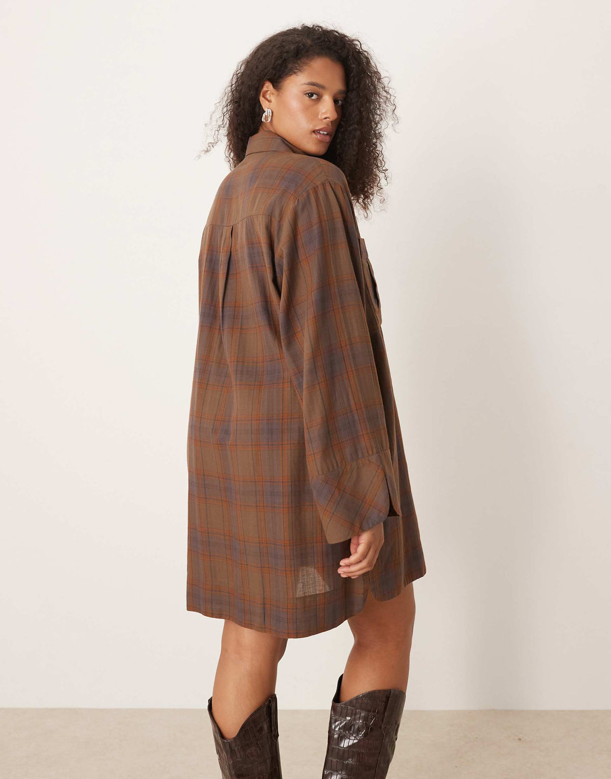 ASOS DESIGN Curve mini shirt dress with wide cuffs and oversized pockets in brown plaid