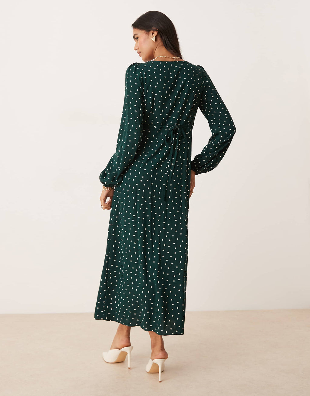 Nobody's Child Kennedy v-neck midi dress in green polka dots