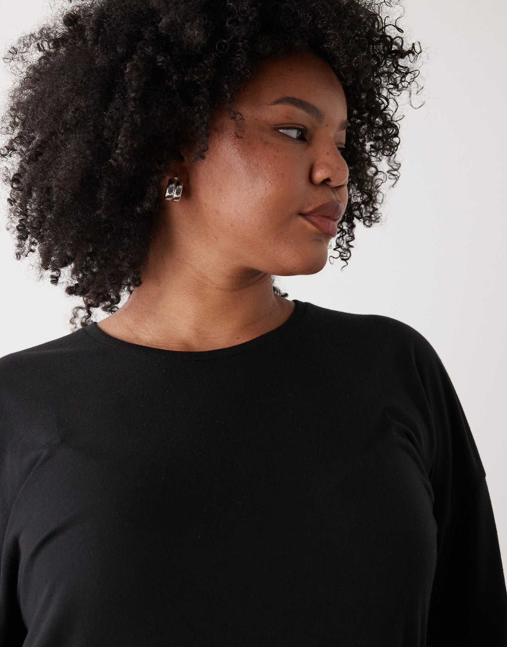 Noisy May Curve midi T-shirt dress in black