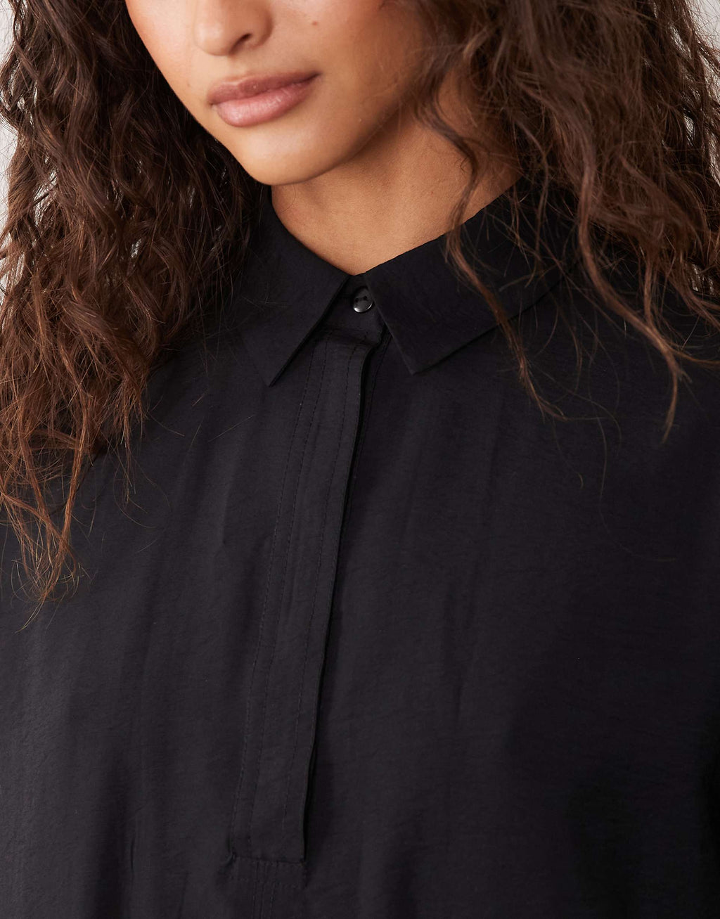 ASOS DESIGN performance fabric relaxed short sleeve mini dress in black