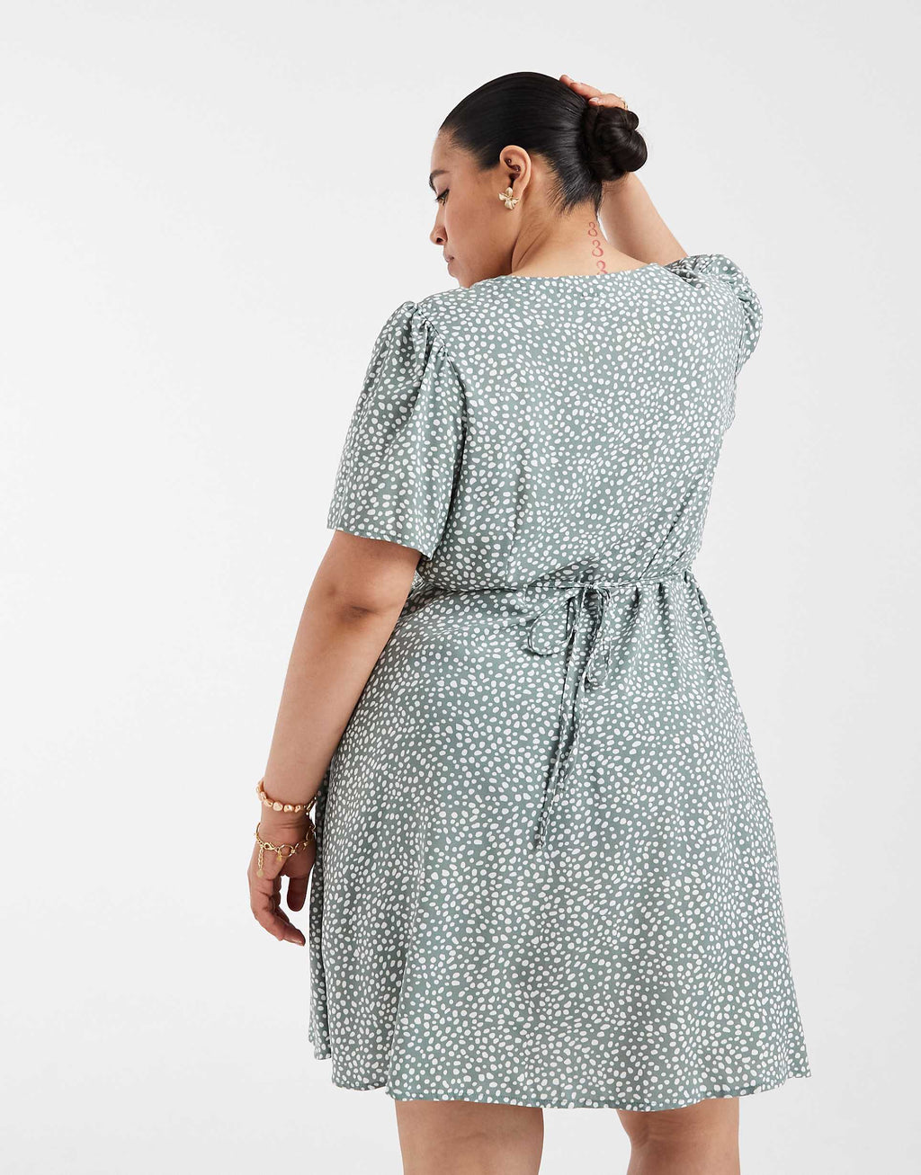 Vero Moda Curve button up mini skater dress in sage green spot