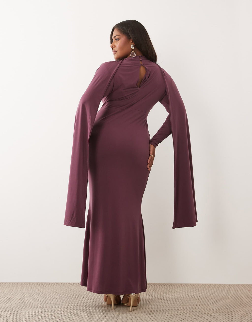 ASOS DESIGN Curve slinky long sleeve maxi dress with extreme cape shoulder detail in mauve