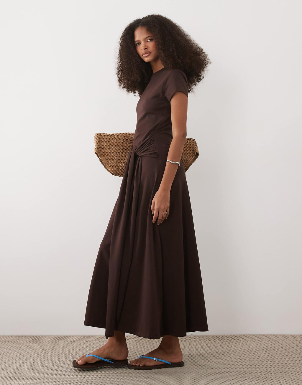 ASOS DESIGN short sleeve midaxi dress with tie waist in chocolate
