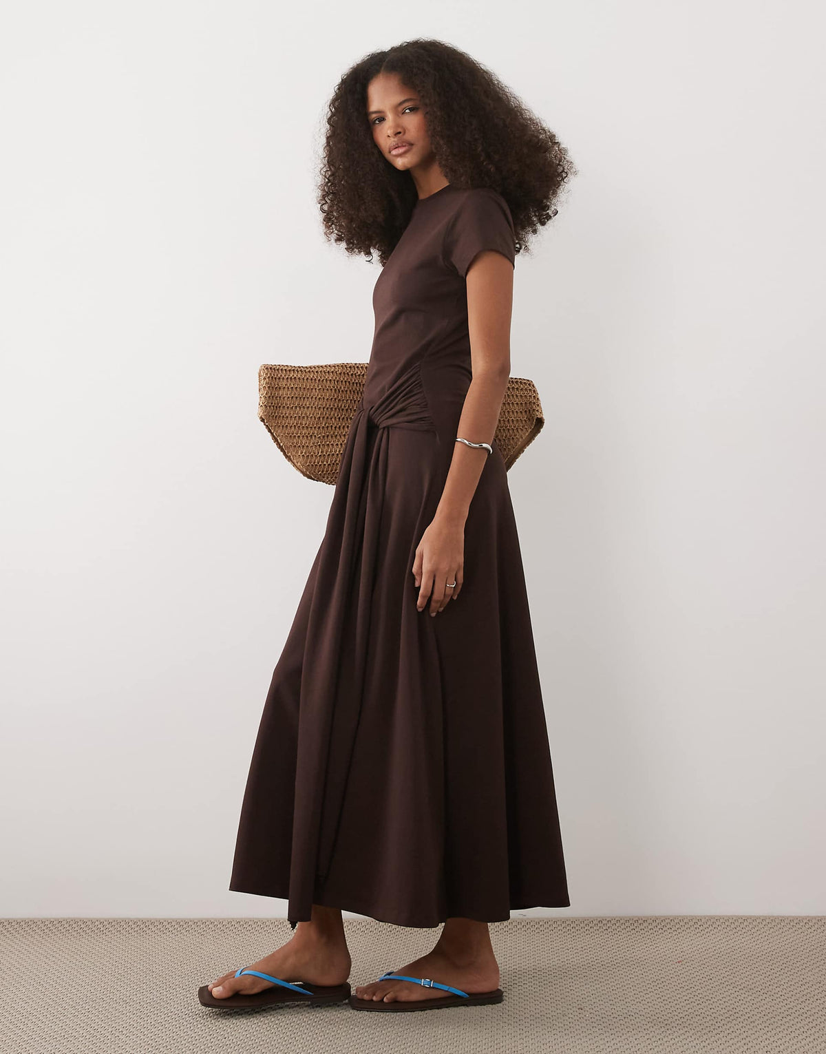 ASOS DESIGN short sleeve midaxi dress with tie waist in chocolate
