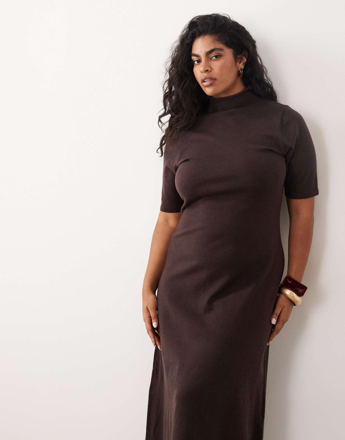 Pretty Lavish Curve knit high neck short sleeve waisted maxi dress in chocolate