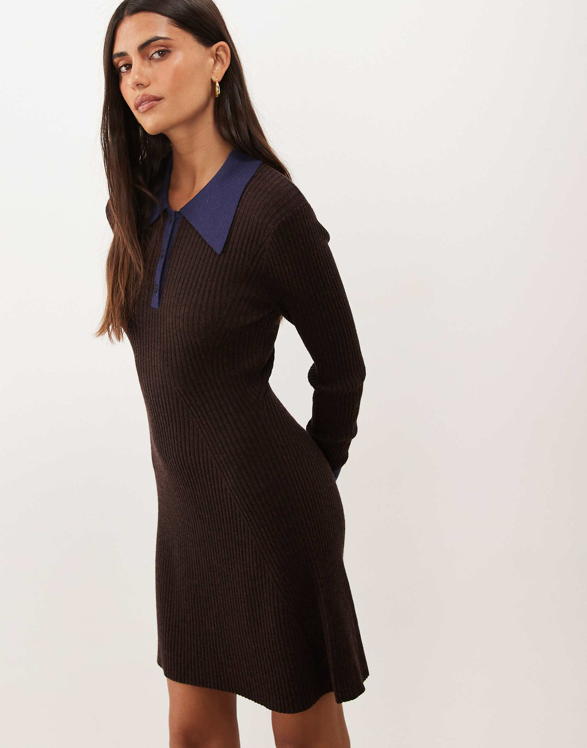 Good American contrast collar detail knit polo mini dress in chocolate brown