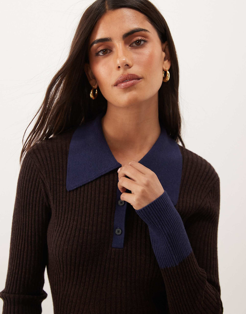 Good American contrast collar detail knit polo mini dress in chocolate brown