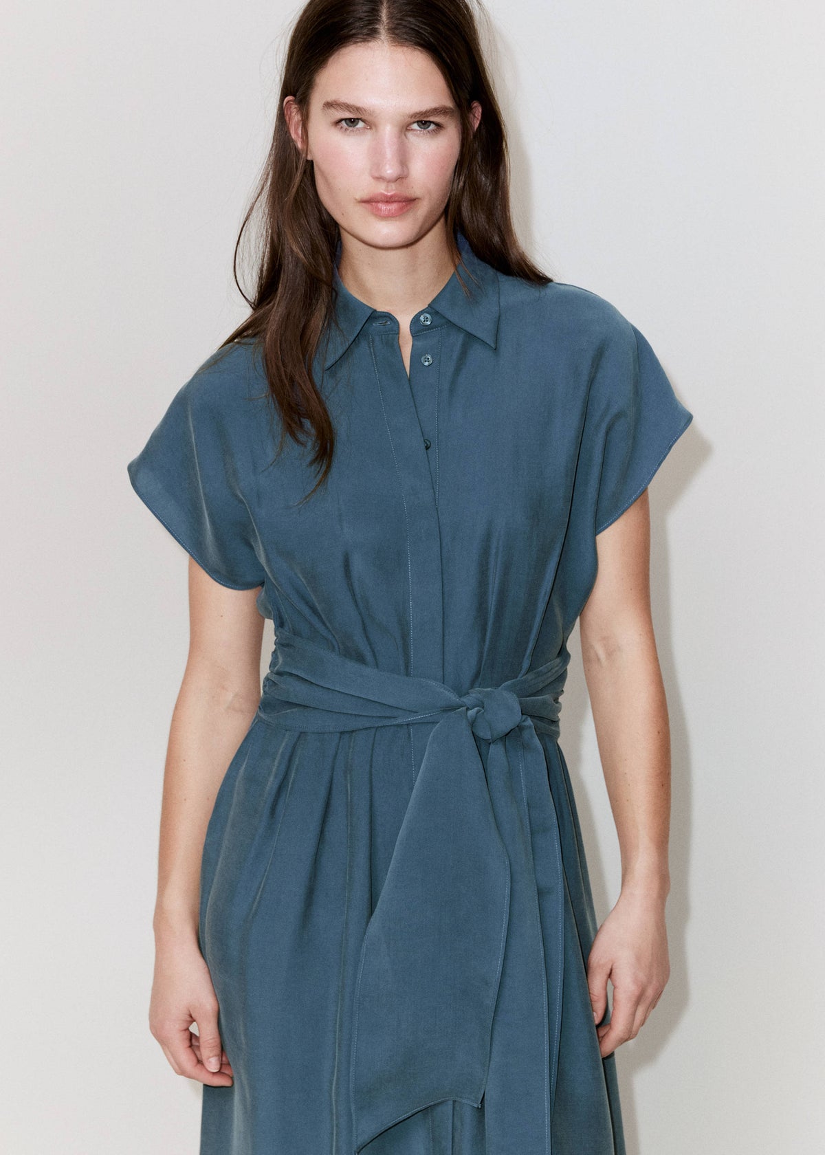 Belt shirt dress