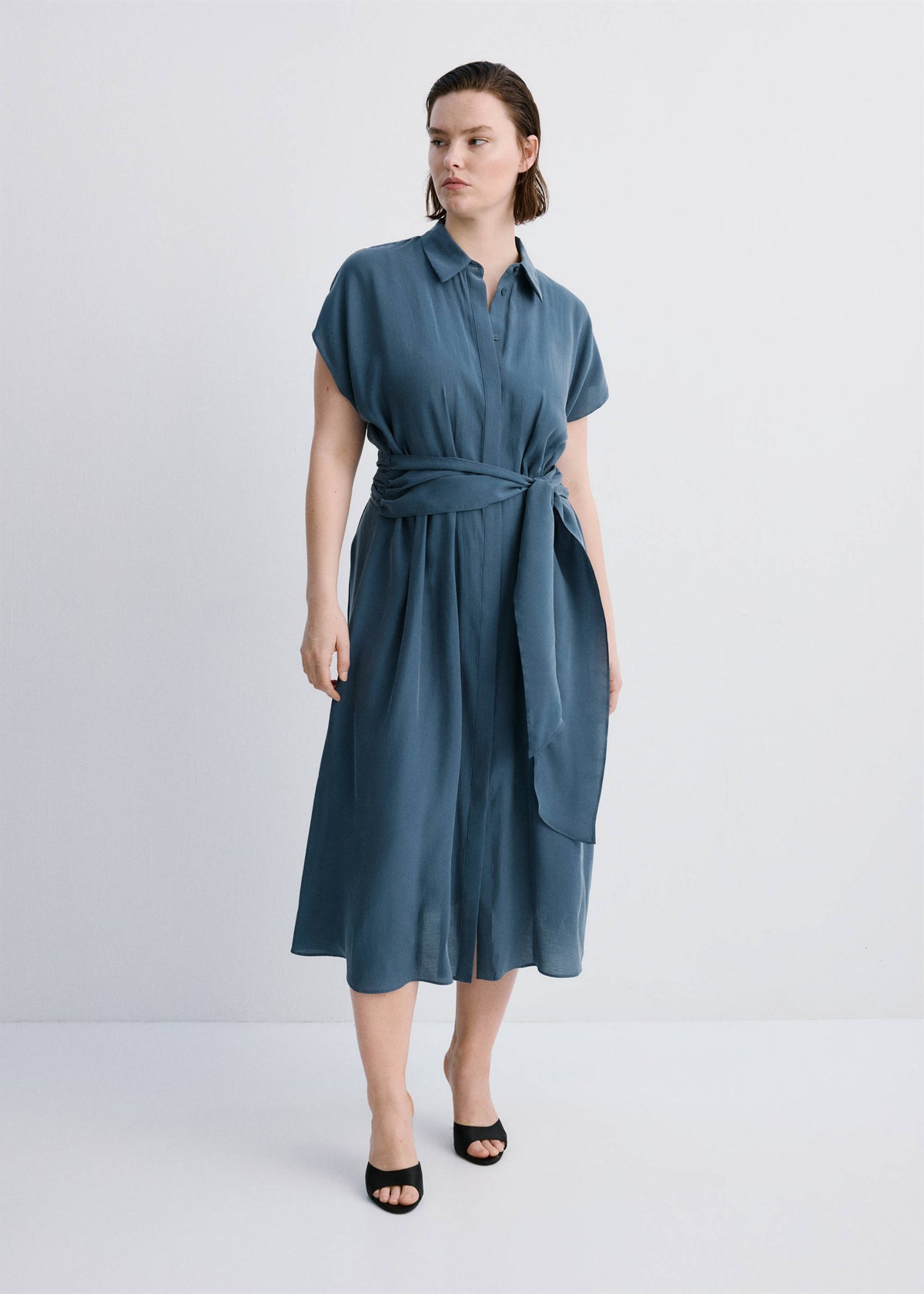 Belt shirt dress
