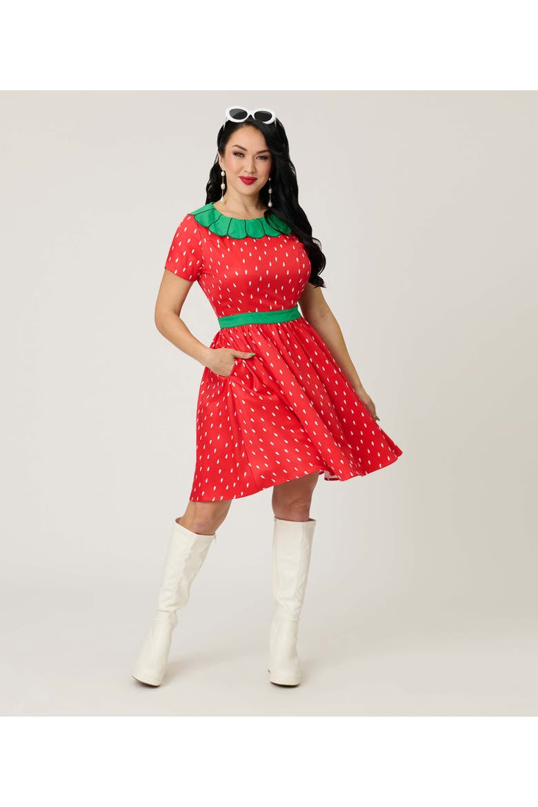 Petal Collar Flare Dress
