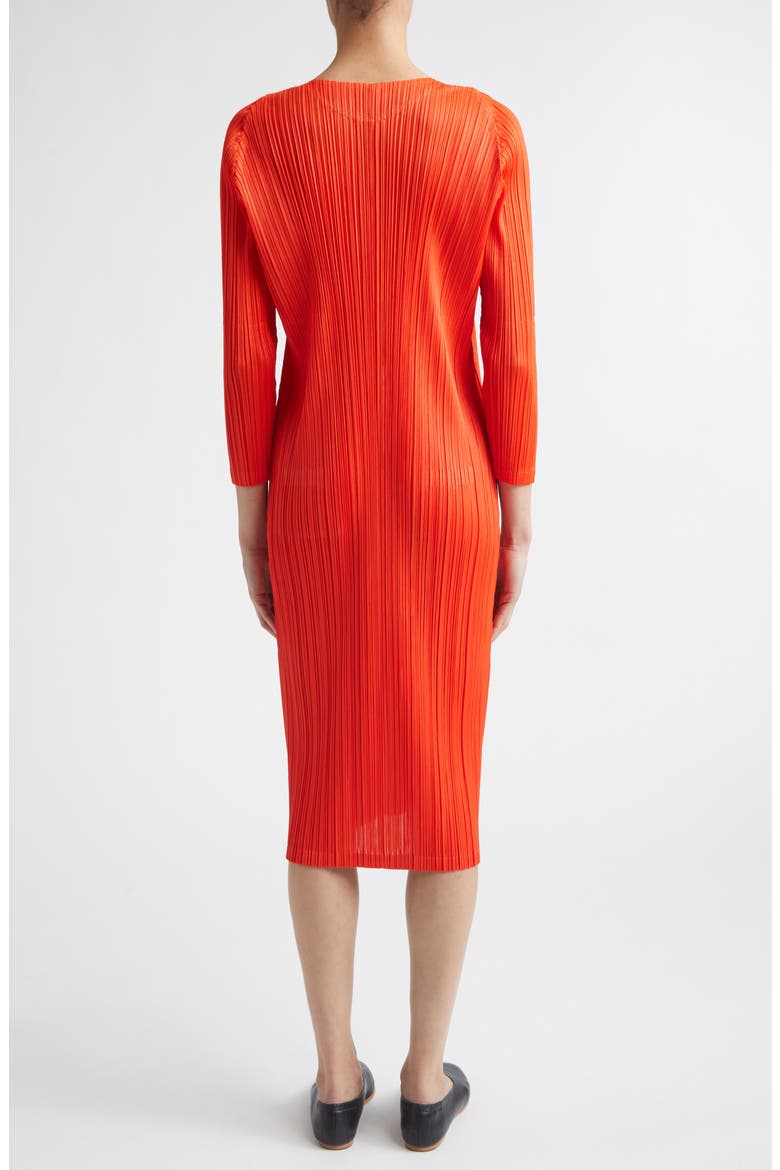 Monthly Colors February Pleated Long Sleeve Midi Dress