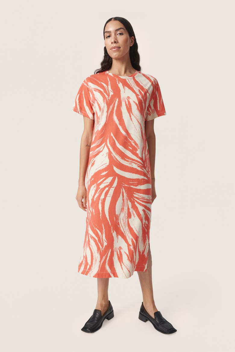 Eva Short Sleeve Crew Neck Midi Dress