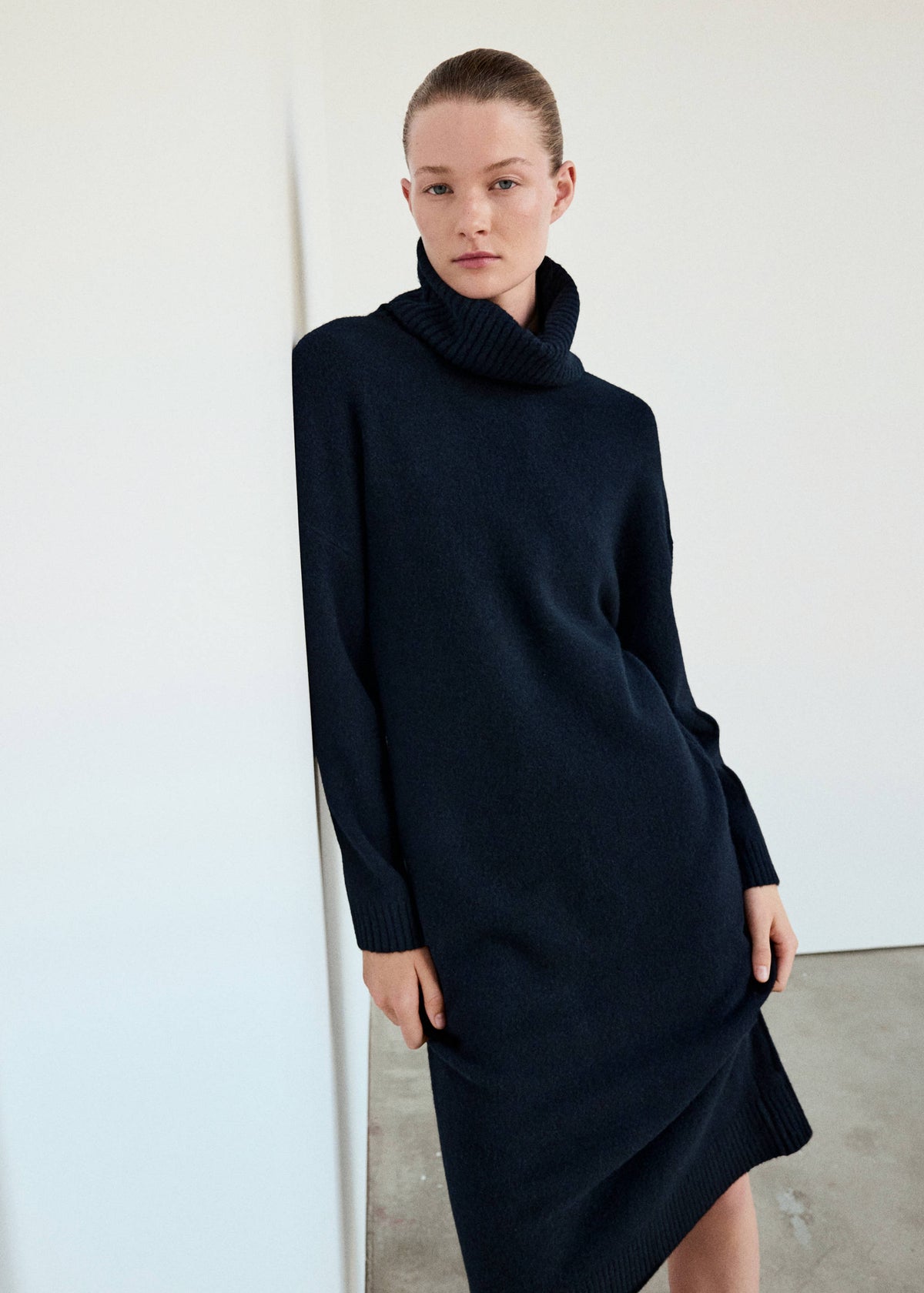 Turtleneck knit nightdress