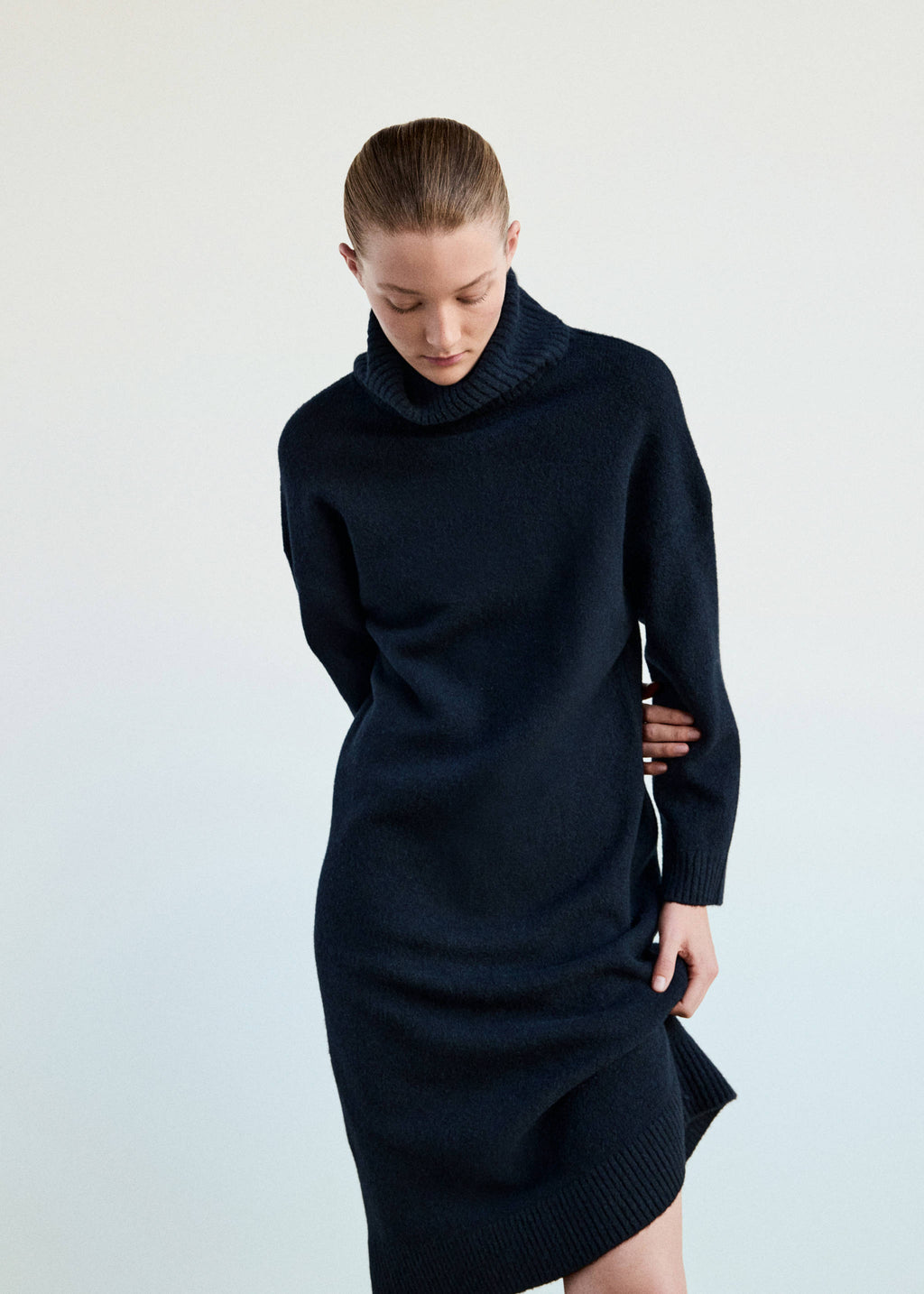 Turtleneck knit nightdress
