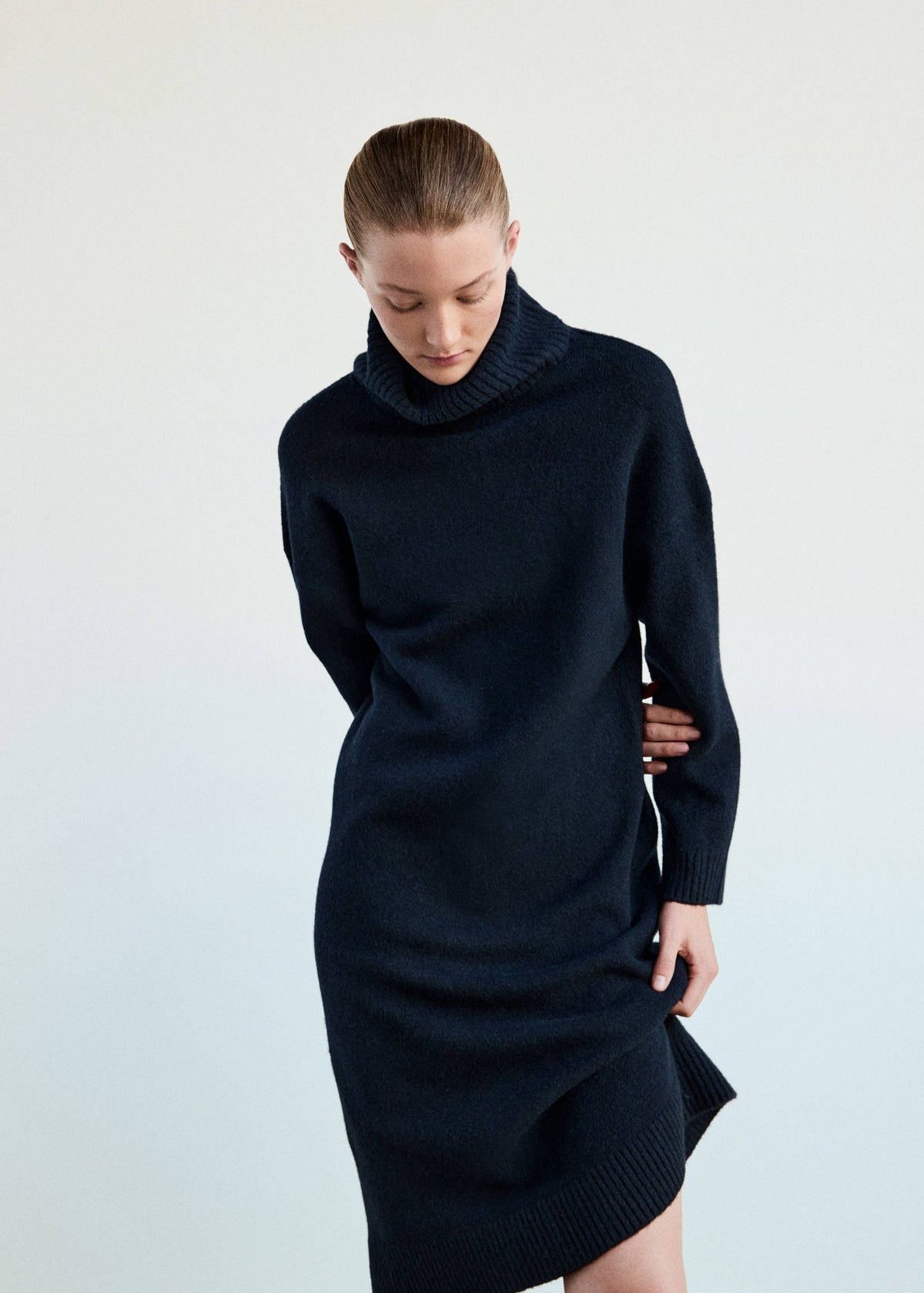 Turtleneck knit nightdress