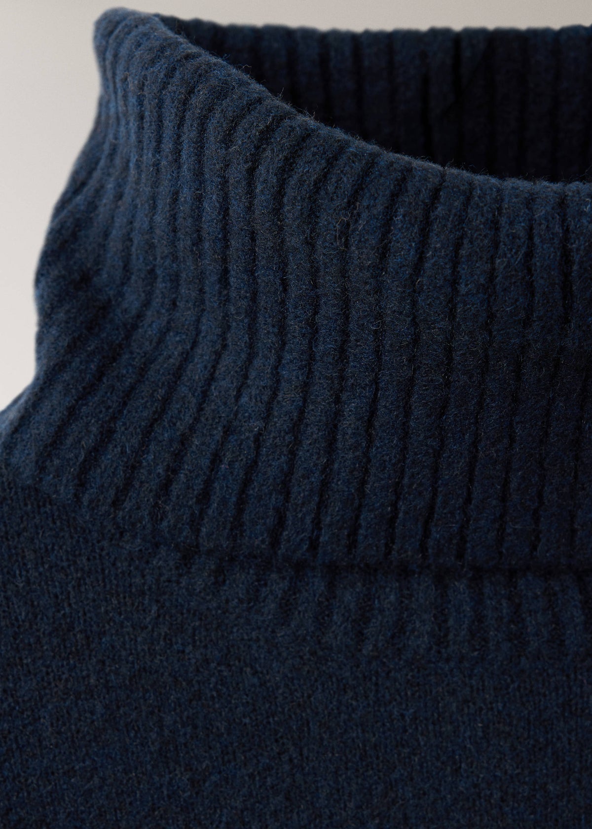 Turtleneck knit nightdress