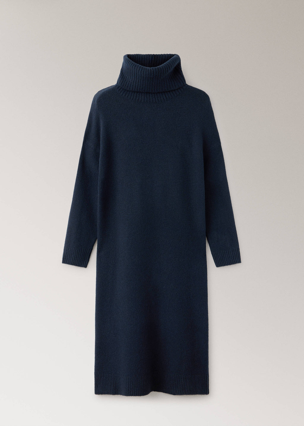 Turtleneck knit nightdress