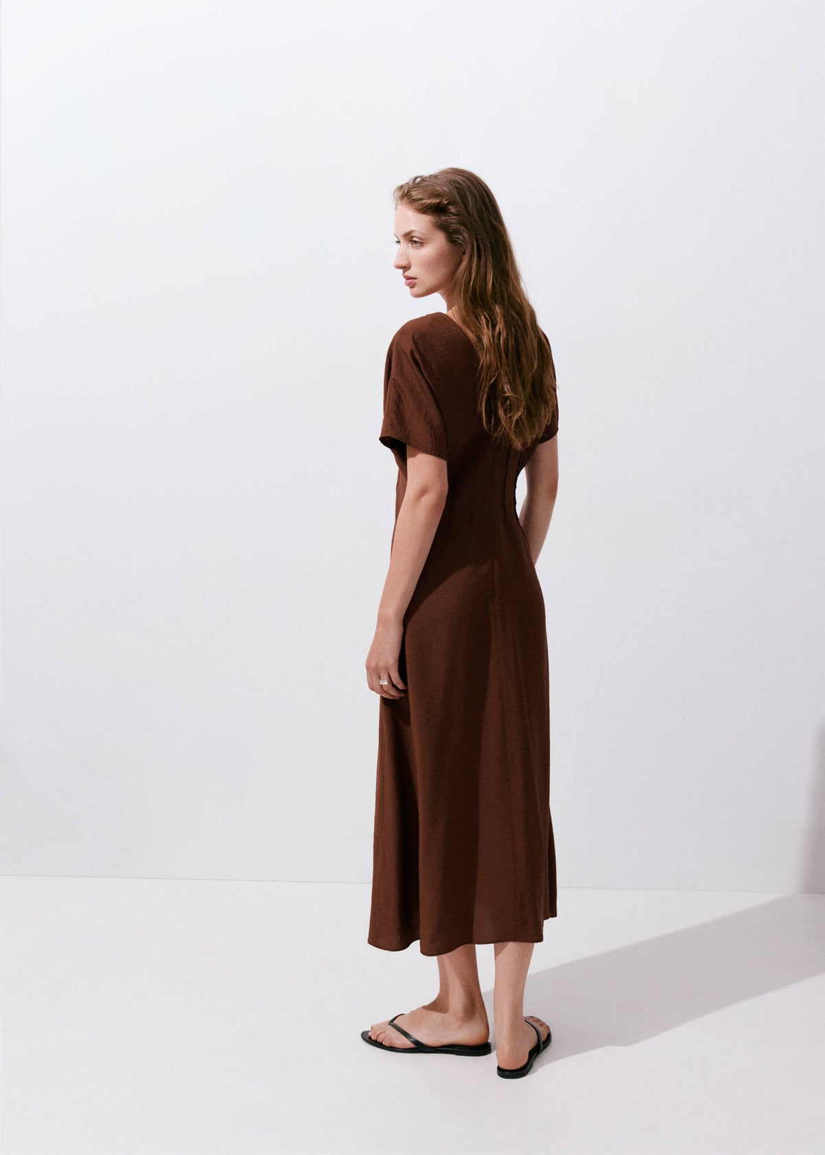 V-neck ruched dress