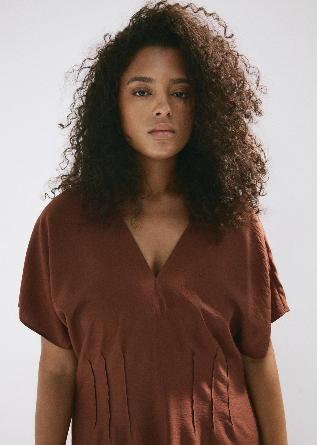 V-neck ruched dress
