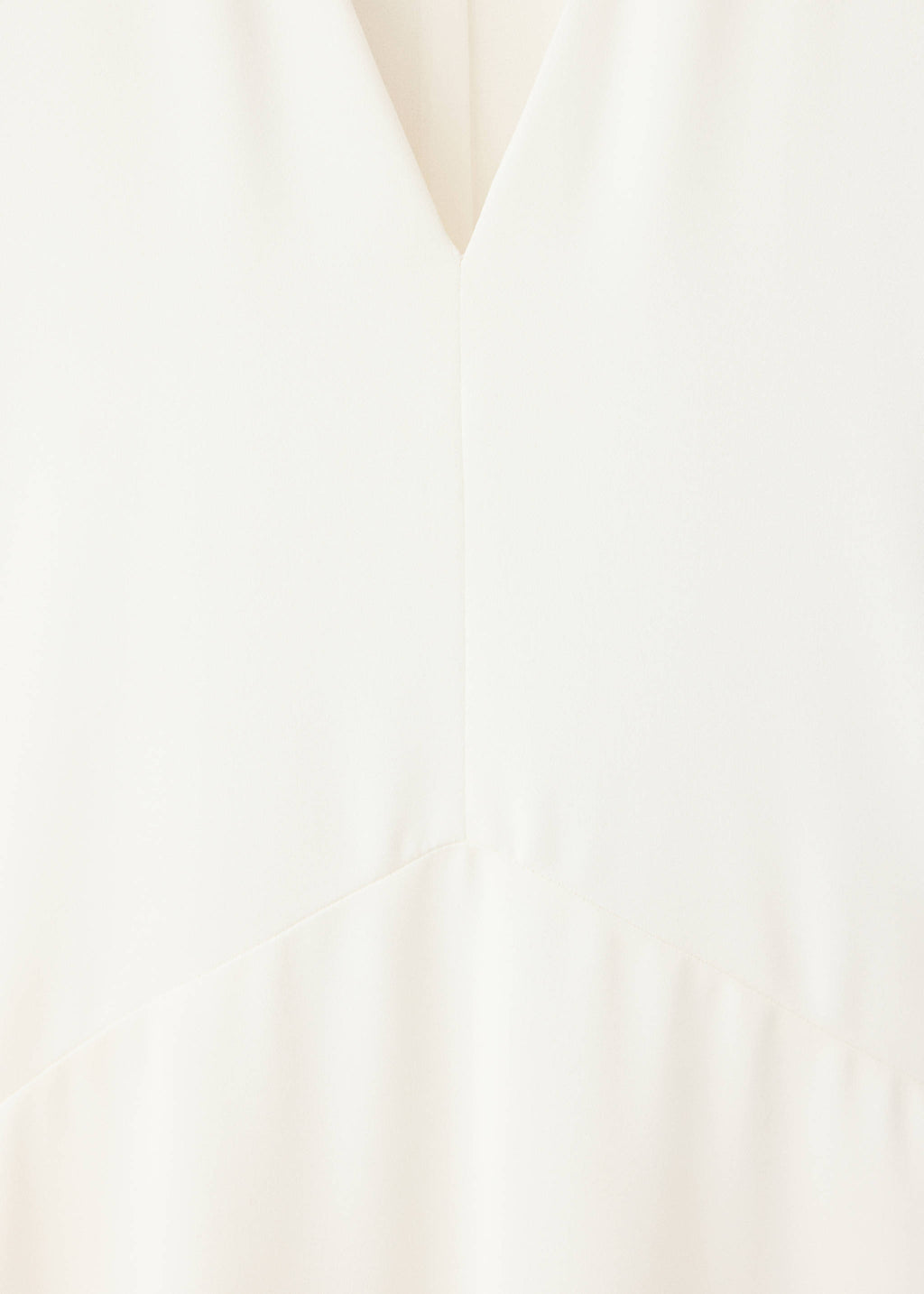 V-neck short-sleeve dress