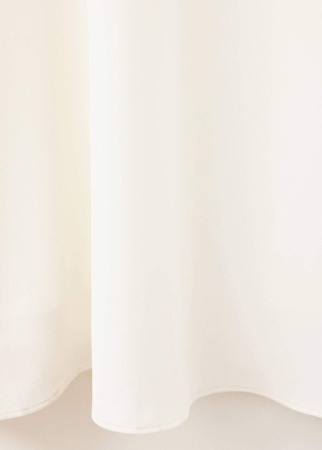 V-neck short-sleeve dress