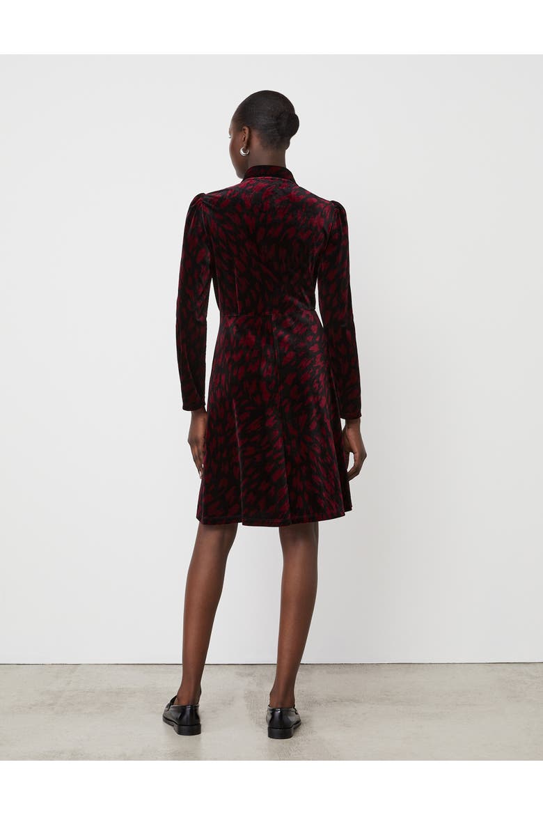Capri Animal Print Knee Length Dress
