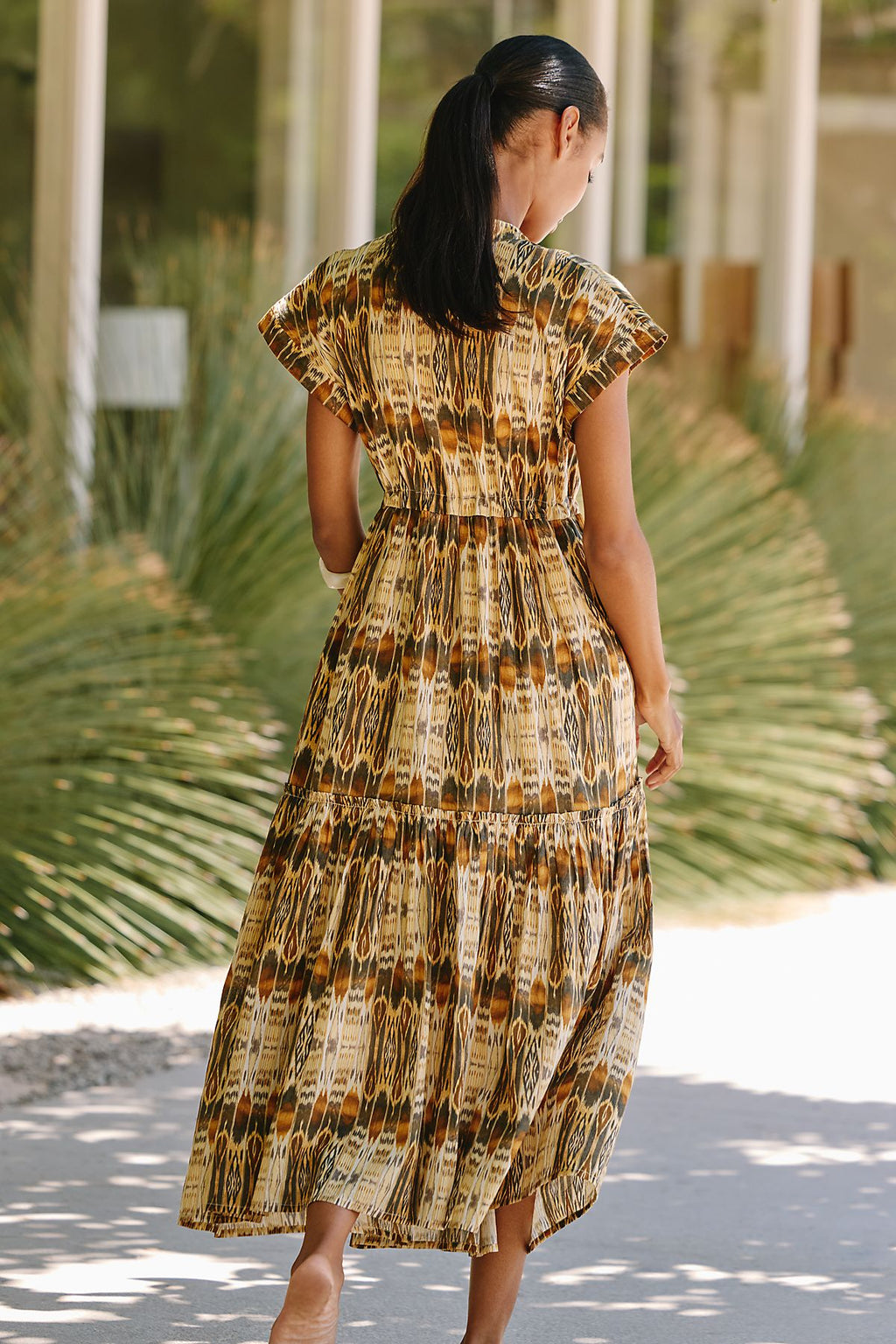Ro's Garden Mumi Cap-Sleeve Midi Dress