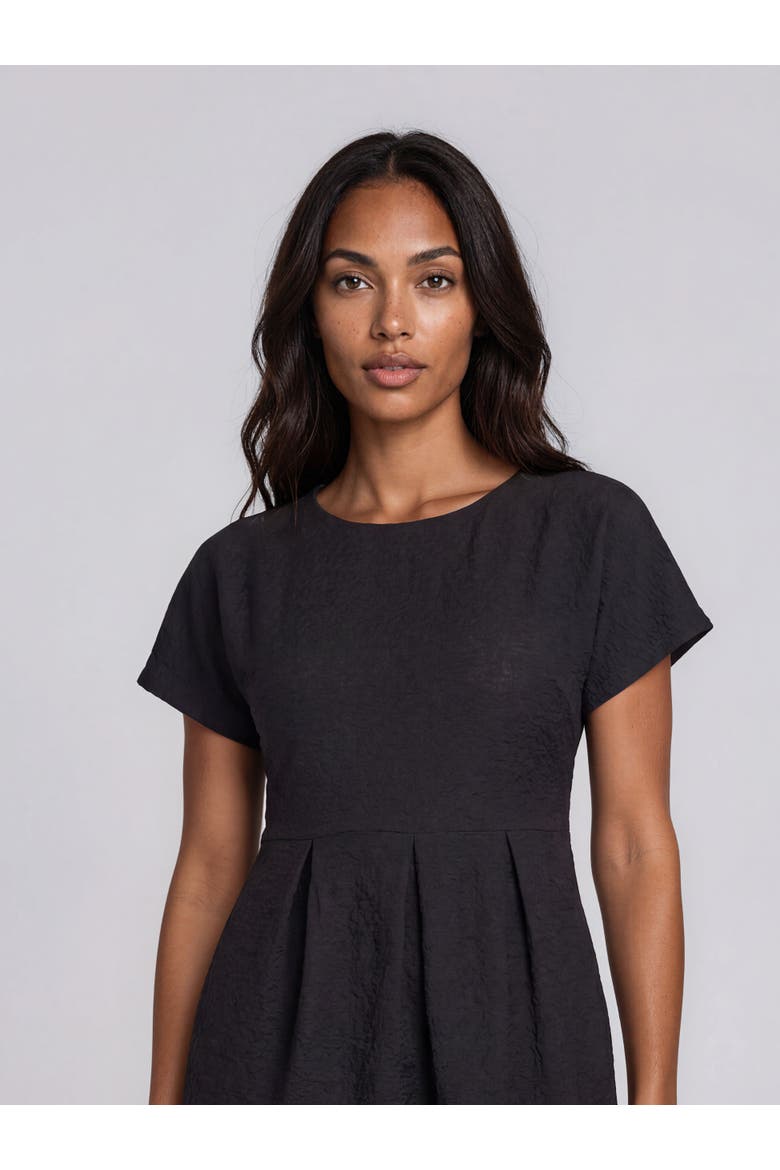 Maolnia Round Neck Midi Dress