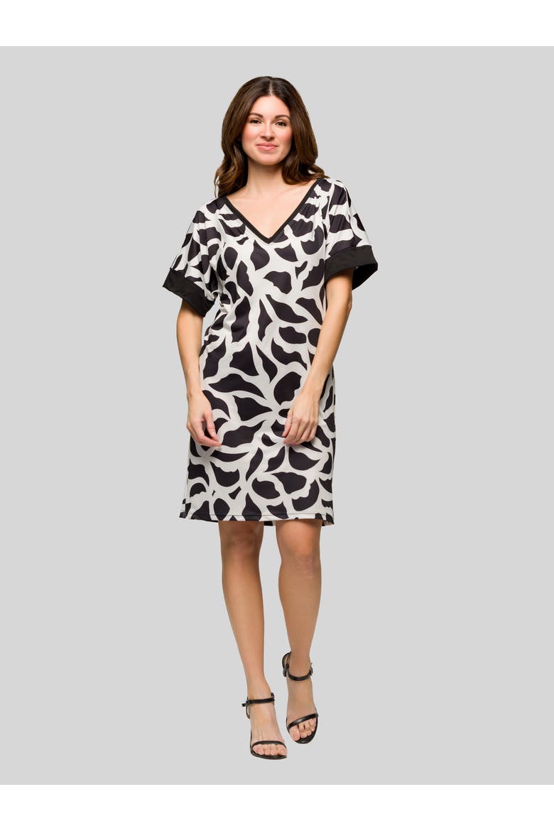 Black and White Short Sleeve Knee Length T Shirt Dress