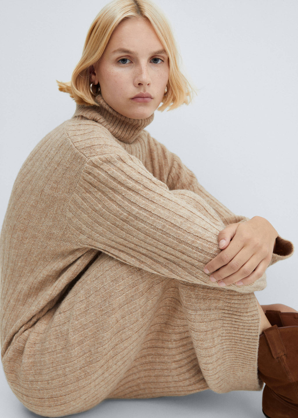 Ribbed turtleneck dress