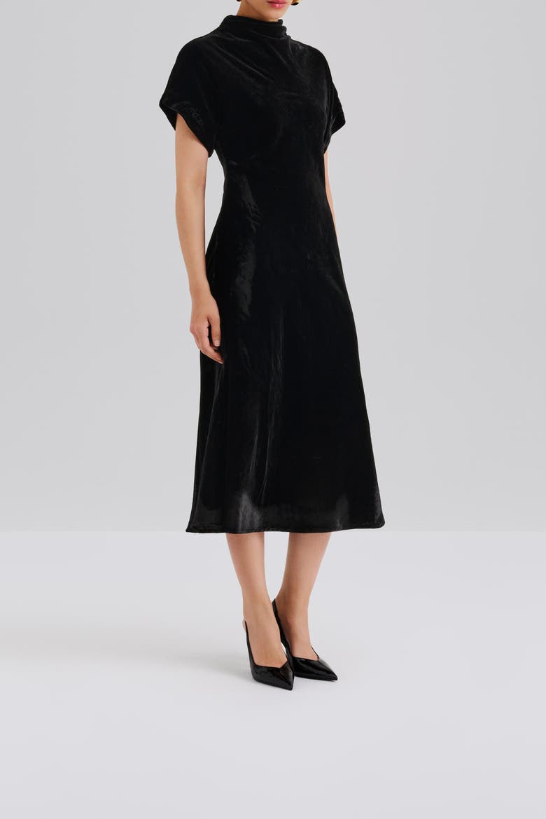 Alivia Short Sleeve Velvet Midi Dress