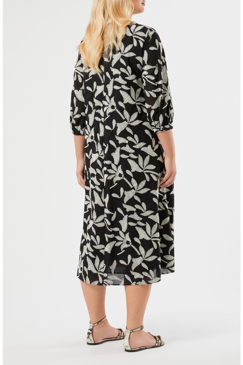 Tasca Floral Embroidery Maxi Dress