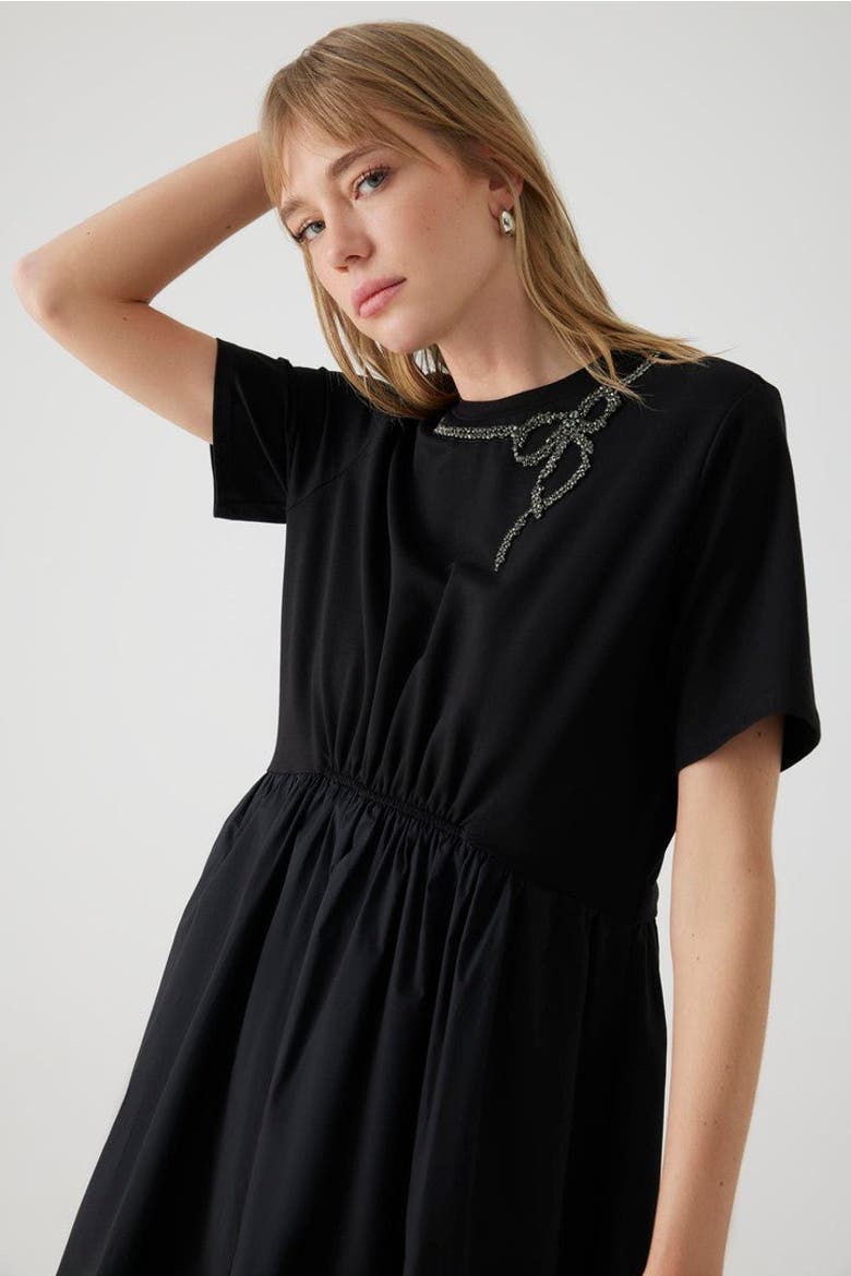 Afia Midi Dress