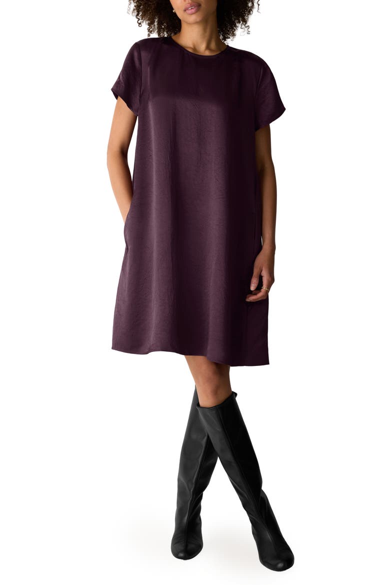 Round Neck Shift Dress