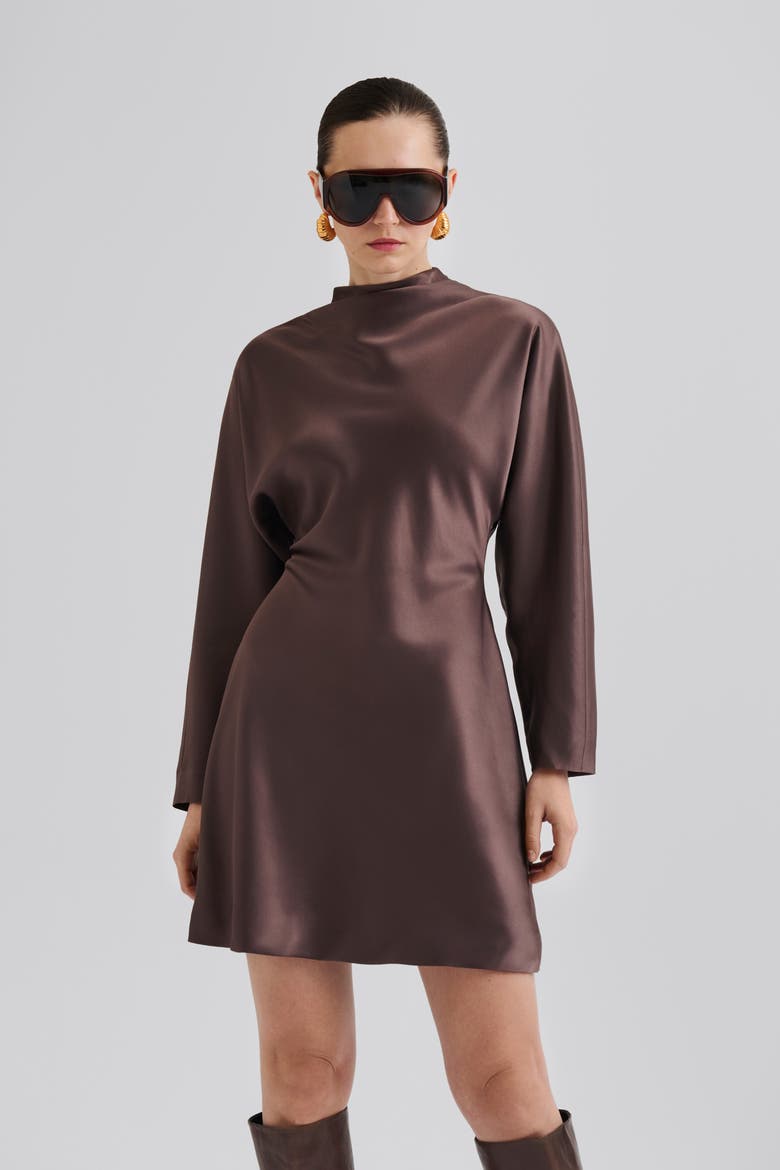 Zora Barrel Long Sleeve Mini Dress