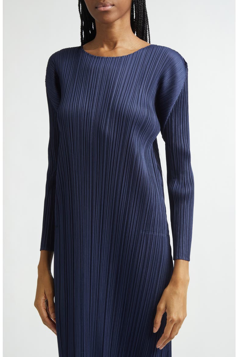 Monthly Colors January Pleated Long Sleeve Midi Dress